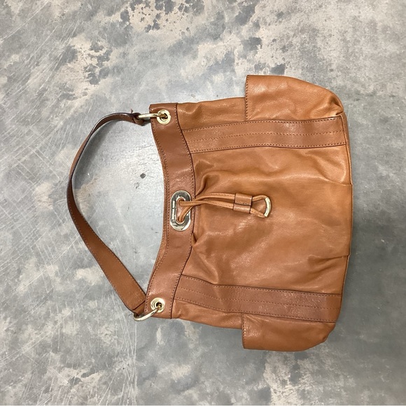 This is Michael kros - Picture 15 of 15